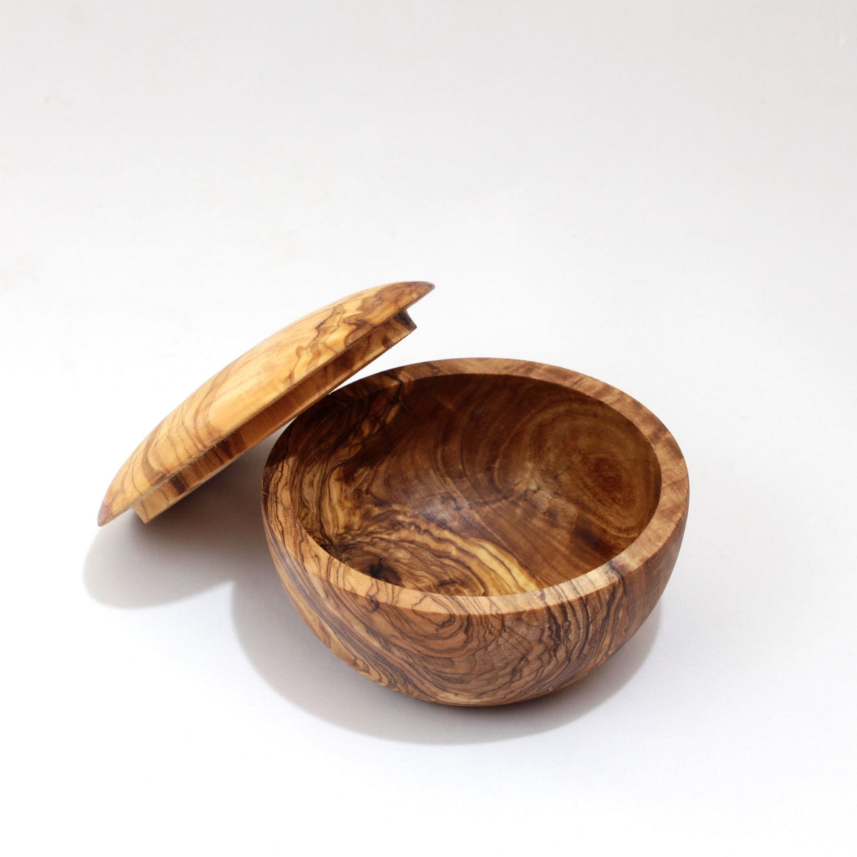 Skål med låg i oliventræ, diameter 10,5 cm, højde 6,5 cm