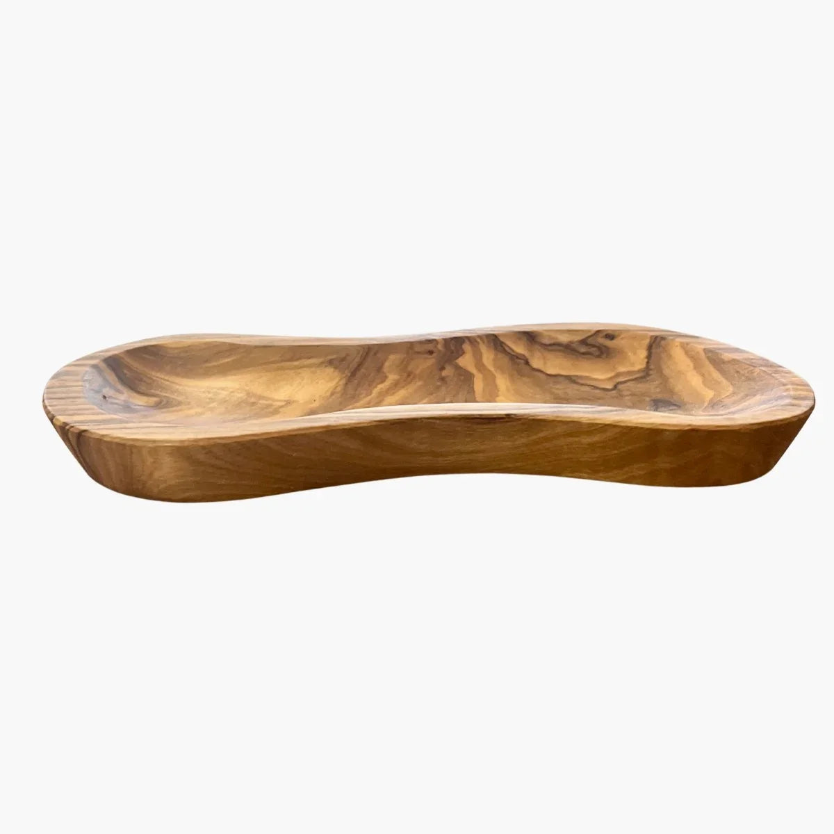 Lille fad i buet design, 22 cm i oliventræ