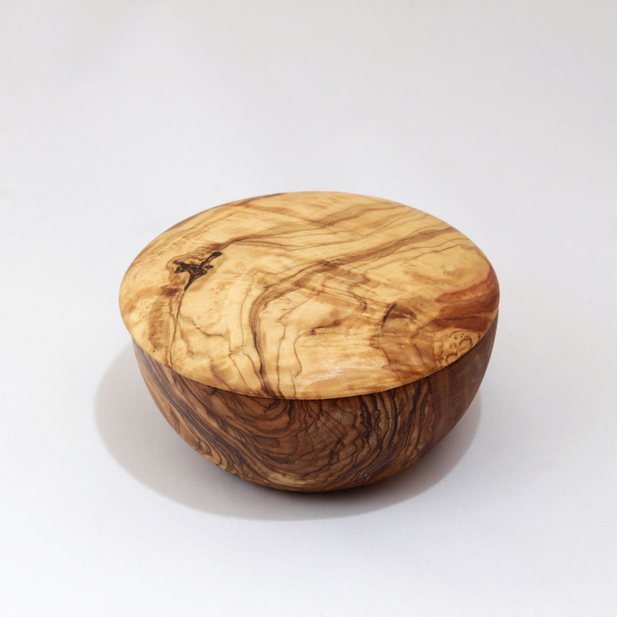 Skål med låg i oliventræ, diameter 10,5 cm, højde 6,5 cm
